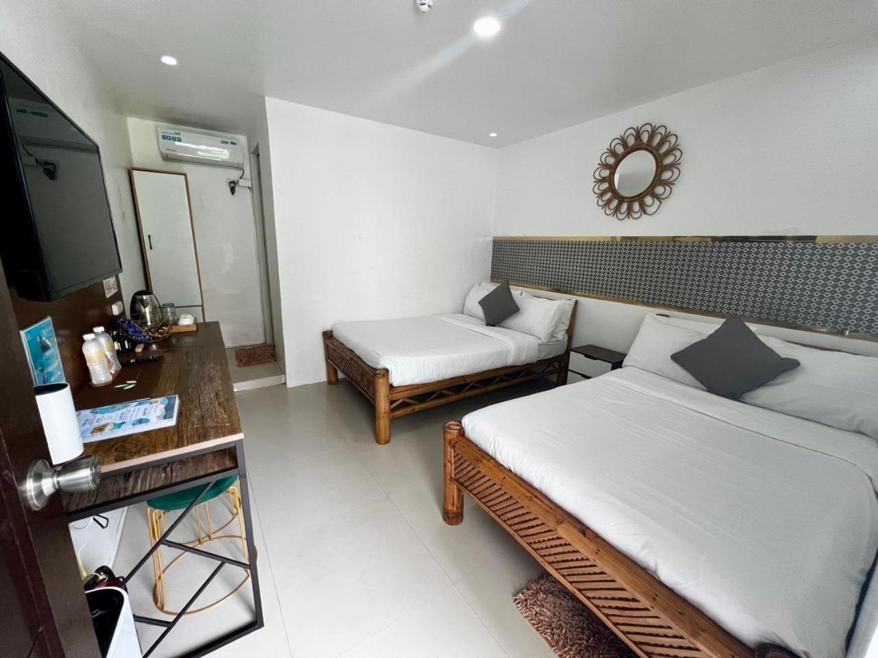 The Philip Ann Resort Mabini  Kültér fotó